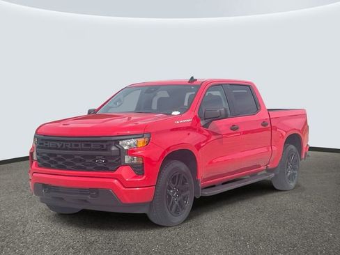 Used 2025 Chevrolet Silverado 1500 Custom RWD image 1