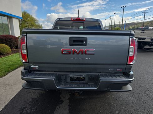 Used 2021 GMC Canyon AT4 w/ Trailering Package AWD/4WD image 4