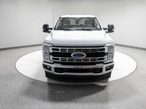 Used 2024 Ford F250 XLT image 33