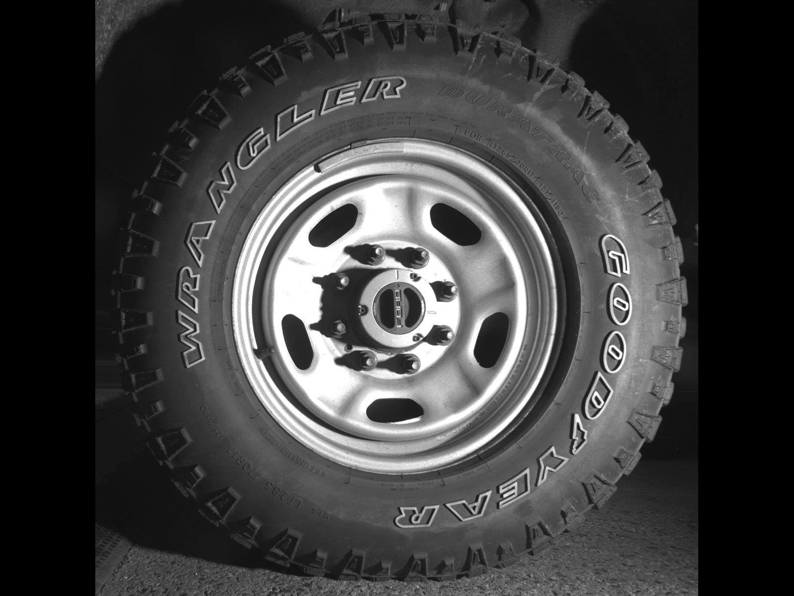 Used 2024 Ford F250 XL w/ XL Off-Road Package AWD/4WD image 17