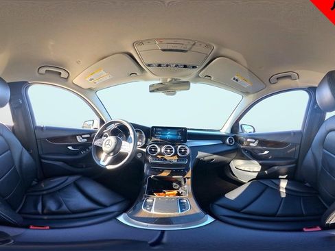 Used 2020 Mercedes-Benz GLC 300 4MATIC image 36