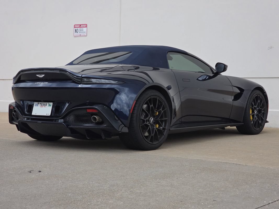 Used 2021 Aston Martin V8 Vantage Roadster RWD image 5
