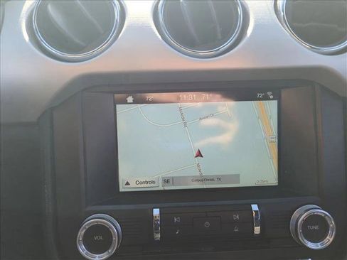 Used 2017 Ford Mustang Premium image 11