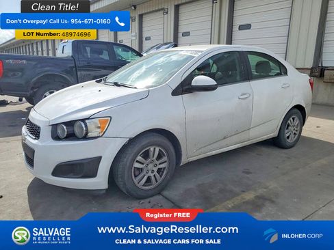 Used 2014 Chevrolet Sonic LT image 1