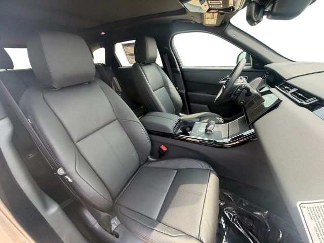 New 2026 Land Rover Range Rover Velar S AWD/4WD image 16