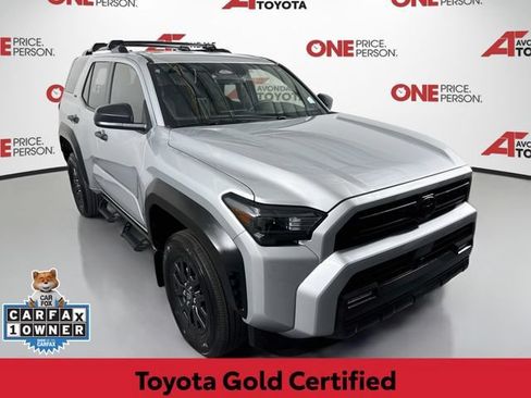 Certified 2025 Toyota 4Runner SR5 AWD/4WD image 1