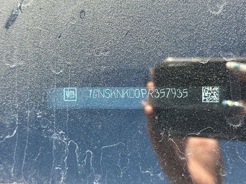 Used 2023 Chevrolet Tahoe LT image 2