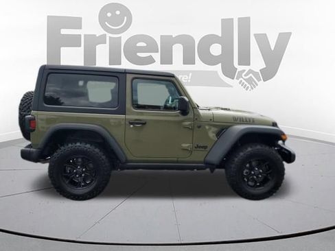 Used 2025 Jeep Wrangler Sport AWD/4WD image 6