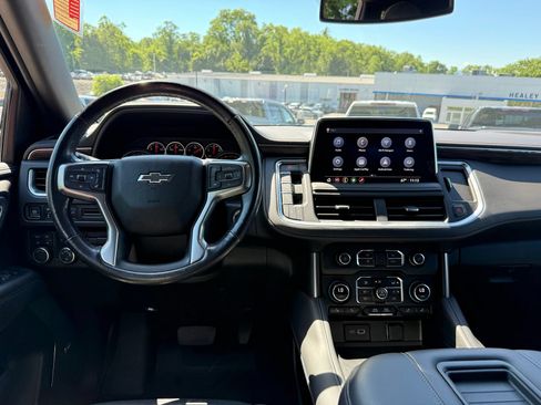 Certified 2021 Chevrolet Tahoe Z71 w/ Z71 Signature Package AWD/4WD image 23