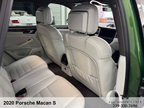 Used 2020 Porsche Macan S AWD/4WD image 26
