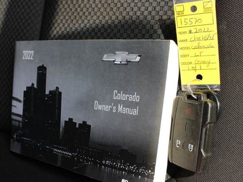 Used 2022 Chevrolet Colorado LT w/ Fleet Safety Package RWD image 47