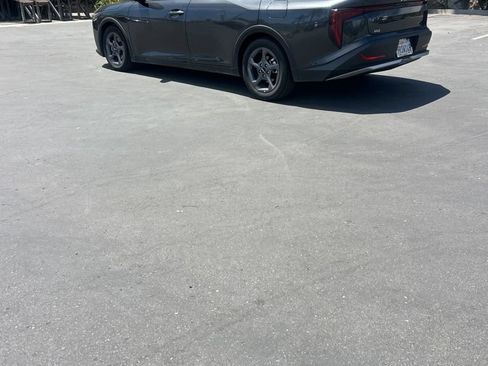 Used 2025 Kia K4 FWD image 7