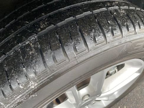 Used 2024 Dodge Durango GT image 25