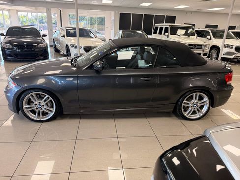 Used 2013 BMW 135i Convertible RWD image 12