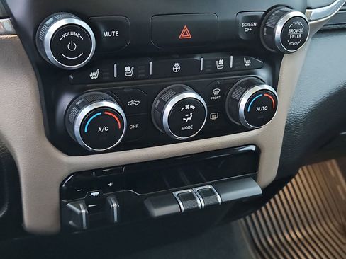 Used 2022 RAM 1500 Laramie image 27