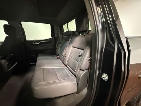 Used 2023 GMC Sierra 1500 Elevation w/ Preferred Package image 7