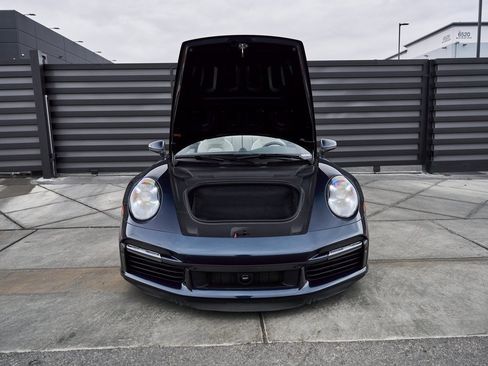 Used 2021 Porsche 911 Turbo S image 17