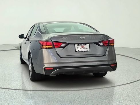 Used 2023 Nissan Altima 2.5 S FWD image 5