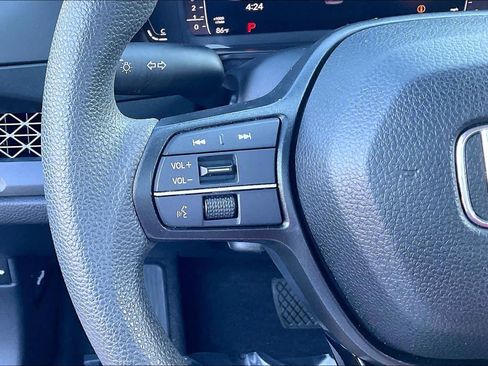 Used 2024 Honda Accord EX image 18