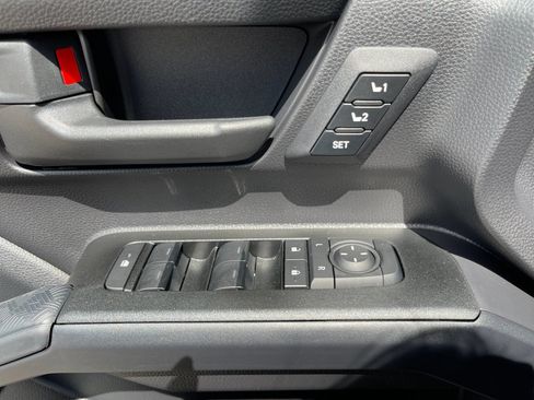 New 2026 Toyota 4Runner TRD Off-Road Premium AWD/4WD image 12
