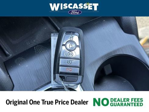 New 2025 Ford Escape ST-Line Select w/ Tech Pack #2 image 18