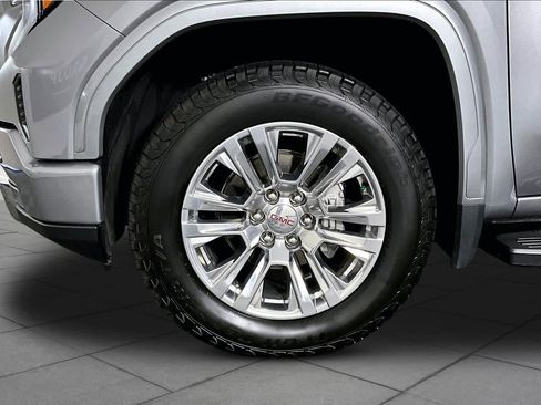 Used 2023 GMC Sierra 1500 Denali AWD/4WD image 10