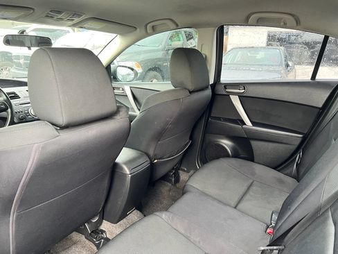 Used 2010 MAZDA MAZDA3 s Sport FWD image 12