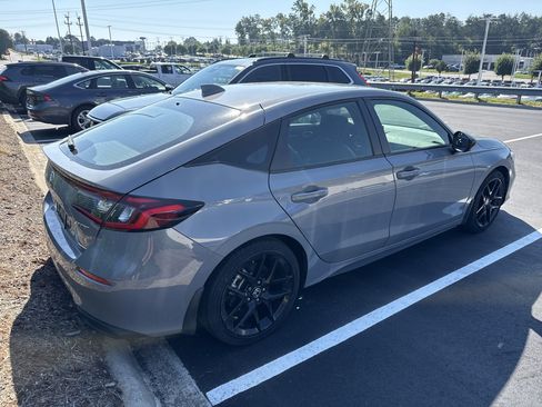 Used 2025 Honda Civic Sport image 10
