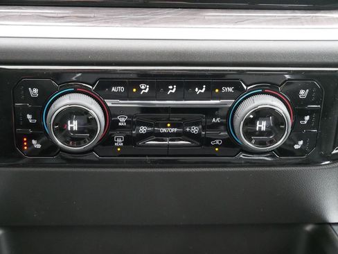 New 2026 Chevrolet Silverado 2500 LTZ w/ LTZ Premium Package AWD/4WD image 23