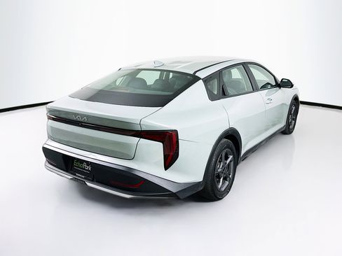 Used 2025 Kia K4 LXS image 9