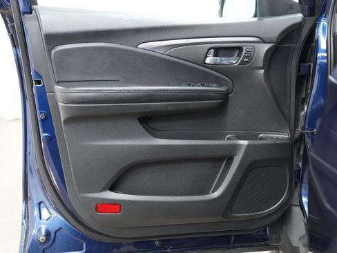 Used 2021 Honda Passport EX-L image 16