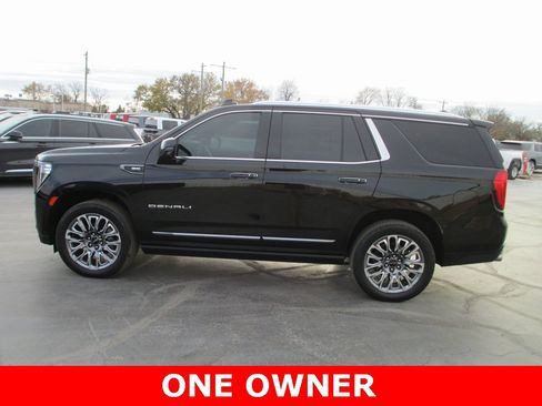 Used 2023 GMC Yukon Denali Ultimate image 8