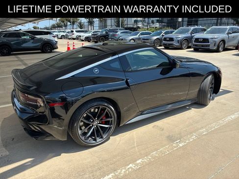 Used 2025 Nissan Z Performance w/ Floor Mat Package RWD image 17