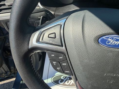 Used 2018 Ford Edge SEL w/ Equipment Group 201A AWD/4WD image 8
