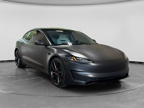 Used 2025 Tesla Model 3 Performance AWD/4WD image 4