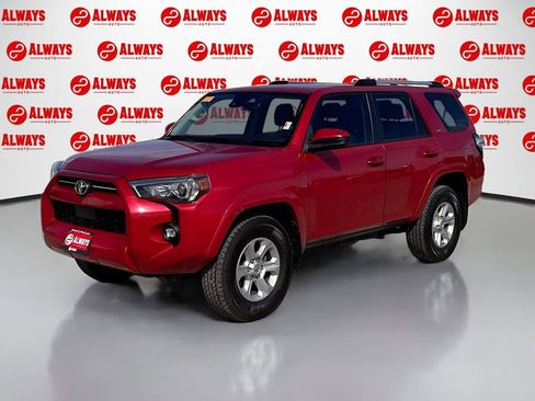 Used 2021 Toyota 4Runner SR5 image 1