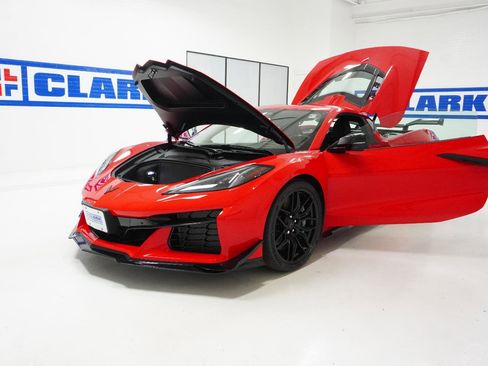 New 2026 Chevrolet Corvette Z06 w/ Z07 Performance Package image 10