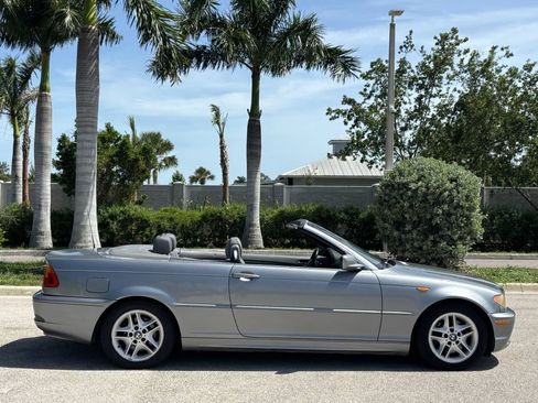 Used 2004 BMW 325Ci Convertible RWD image 3