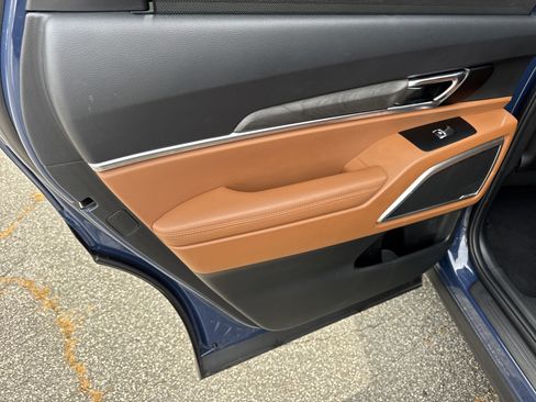 Used 2023 Kia Telluride EX X-Line image 21