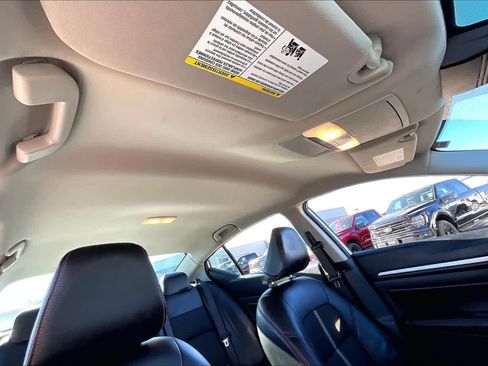 Used 2024 Nissan Altima 2.5 SR image 12