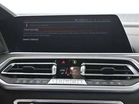 Used 2023 BMW X5 sDrive40i w/ Premium Package RWD image 12