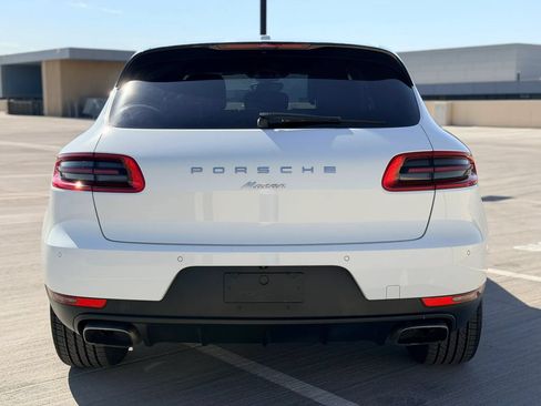 Used 2017 Porsche Macan AWD/4WD image 11