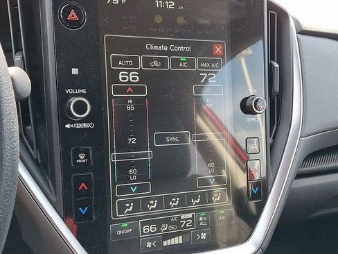 Used 2024 Subaru Crosstrek 2.0i Premium image 17