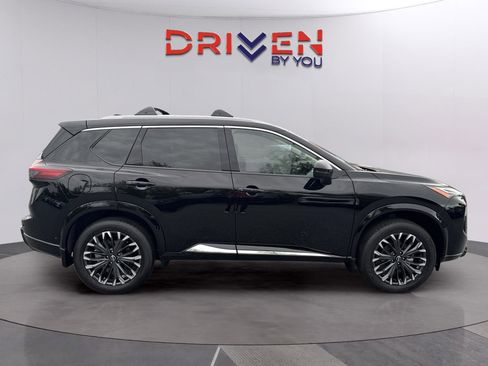 New 2026 Nissan Rogue Platinum w/ Platinum Premium Package AWD/4WD image 6