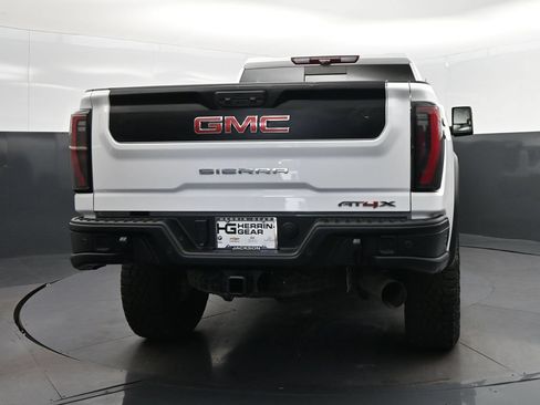 Used 2024 GMC Sierra 2500 AT4X w/ AT4X AEV Edition AWD/4WD image 7
