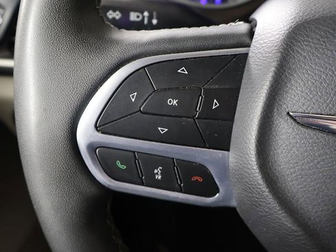 Used 2023 Chrysler Voyager LX FWD image 36