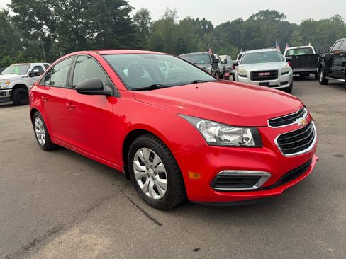 Used 2016 Chevrolet Cruze LS FWD image 7