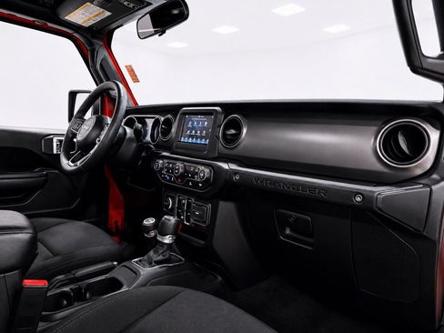 Used 2023 Jeep Wrangler Unlimited w/ Cold Weather Group AWD/4WD image 23