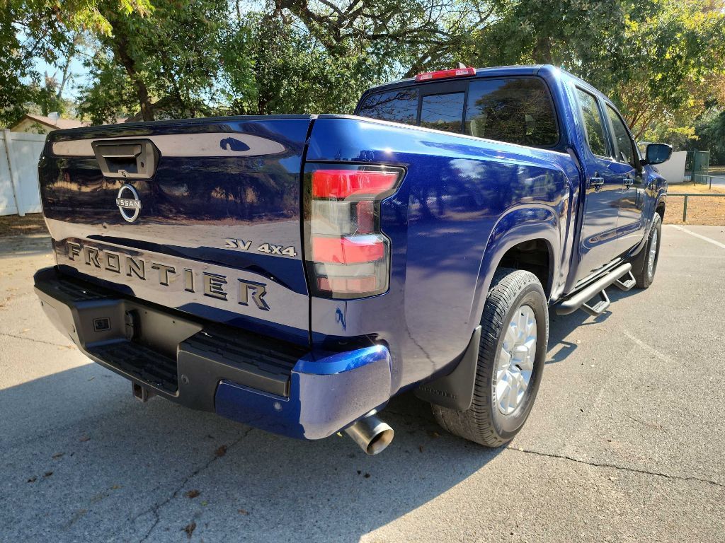 Used 2022 Nissan Frontier SV w/ Technology Package AWD/4WD image 10