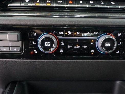 New 2026 Chevrolet Silverado 2500 ZR2 AWD/4WD image 21
